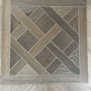 Smoked White Oak 4/18 x 600mm x 600mm Brushed & Oiled Versailles Panel